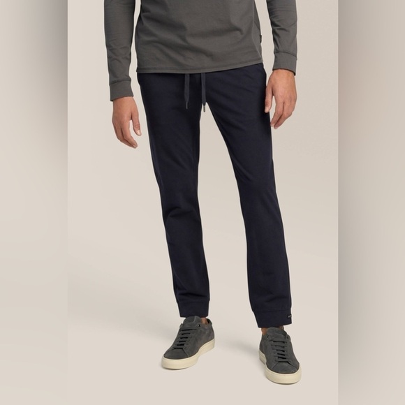 Good Man Brand Revolve Pro Flex Jet Set Jogger Pants in Navy Blue - Picture 3 of 13